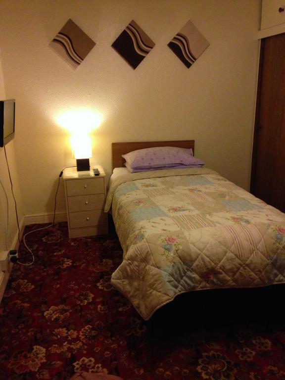 تشيستر Garden Gate Guest House الغرفة الصورة